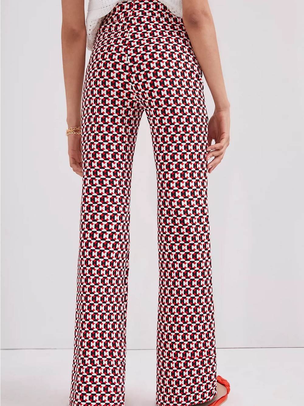 Anthropologie Geometric Wide-Leg Pants in Red and Black - Picture 4 of 10